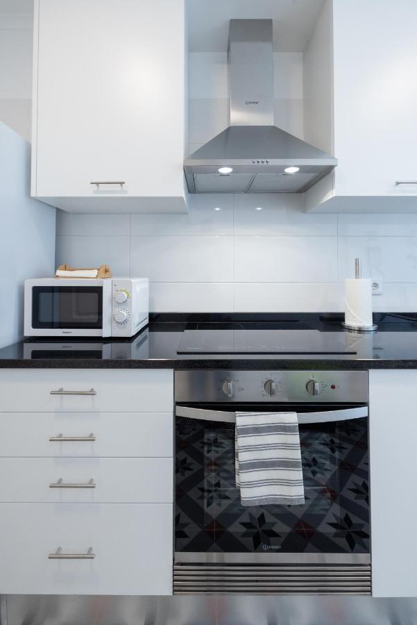 Casa Do Largo - Cozy Apartment In The City Center & With Ac Lisabona Exterior foto