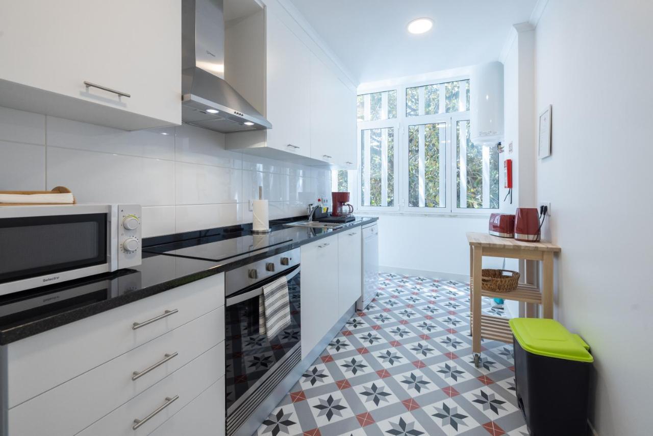 Casa Do Largo - Cozy Apartment In The City Center & With Ac Lisabona Exterior foto